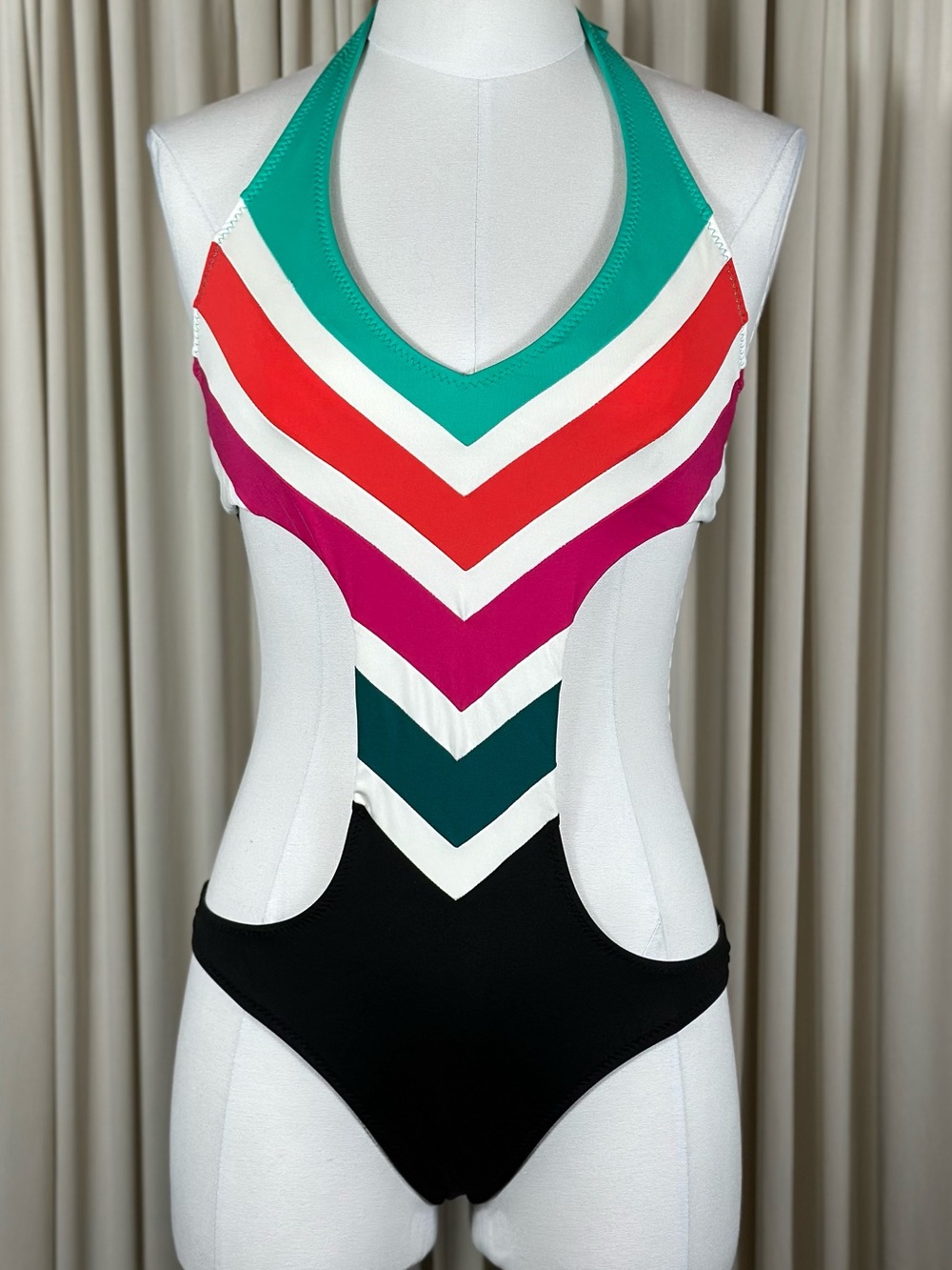 BECCA Swimsuit - Picture 8 of 9